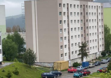 Realizácia elektroinštalačných služieb v bytovom dome Komenského